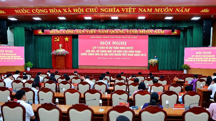 Thái Nguyên: Nhiều ý kiến góp ý dự thảo Nghị quyết sửa đổi, bổ sung một số điều của Hiến pháp năm 2013