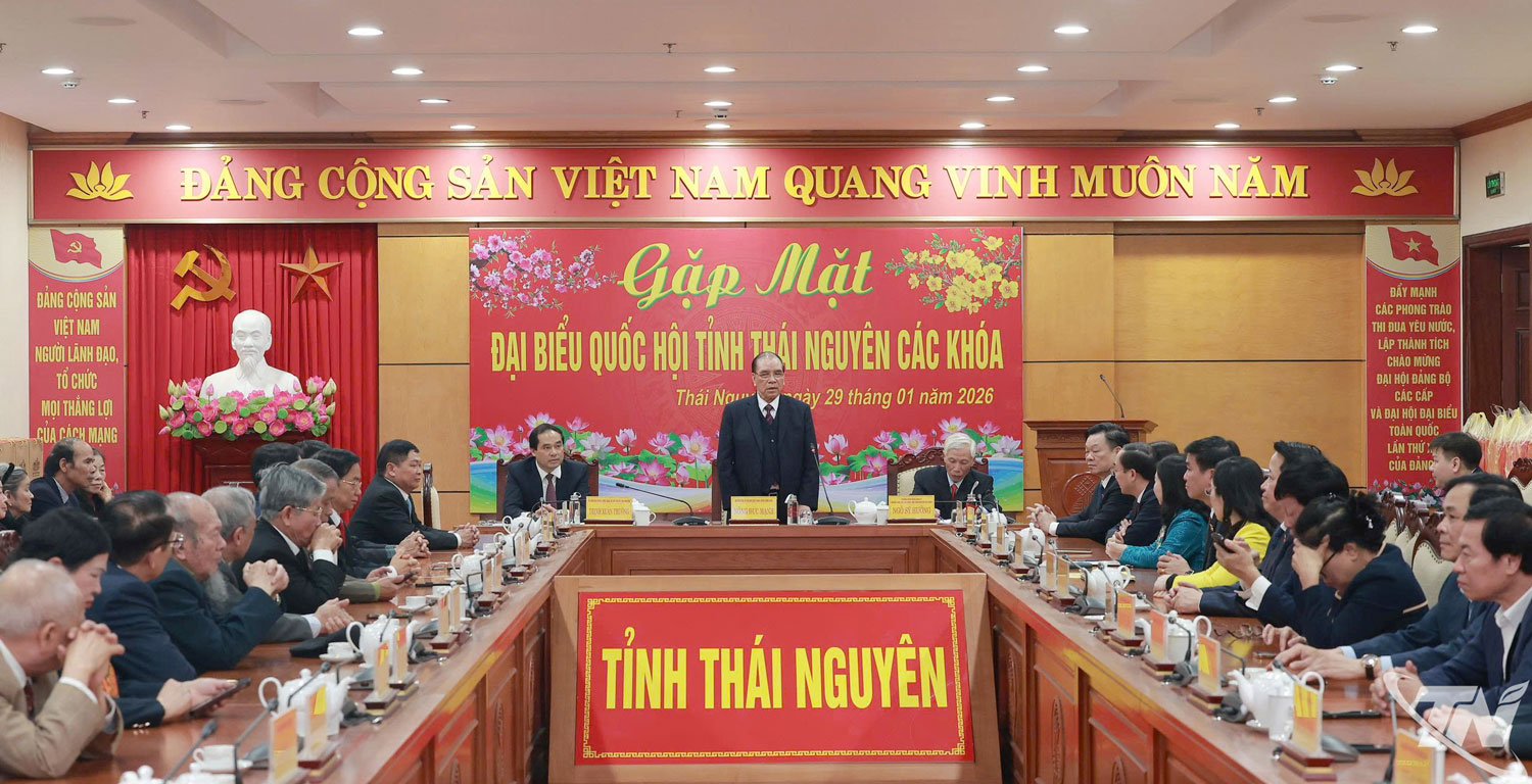 Gặp mặt đại biểu Quốc hội tỉnh Thái Nguyên các khóa