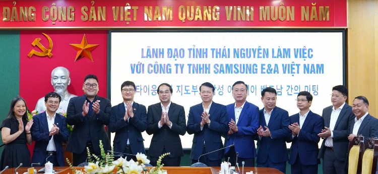 Đồng chí Bí thư Tỉnh ủy chủ trì làm việc với Công ty TNHH Samsung E&A Việt Nam