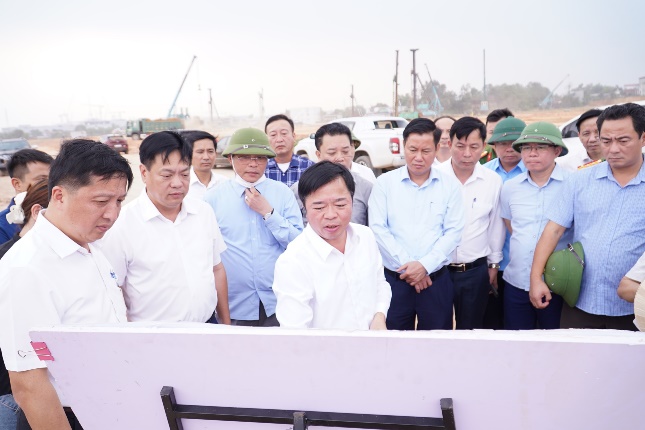 Tháo gỡ khó khăn trong công tác bồi thường, hỗ trợ, tái định cư các dự án